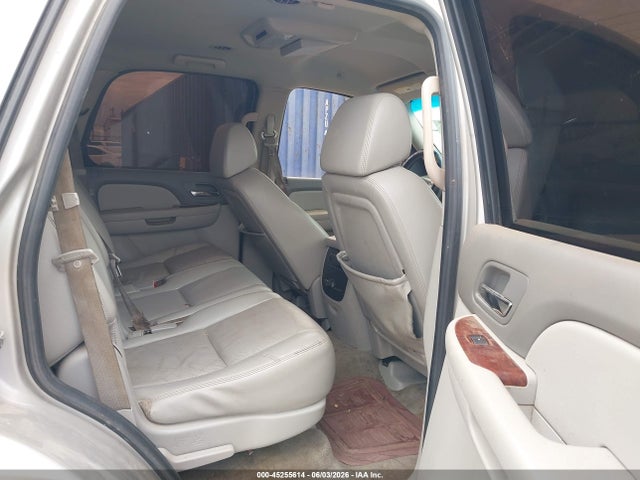 45255614 :رقم المزاد ، 1GNFC33039R166950 vin ، 2009 Chevrolet Tahoe Ltz مزاد بيع