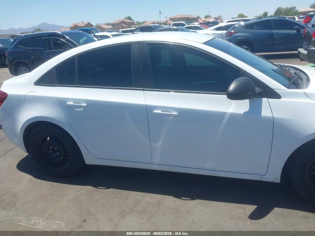 1G1PA5SG9E7205455 Chevrolet Cruze Ls Auto