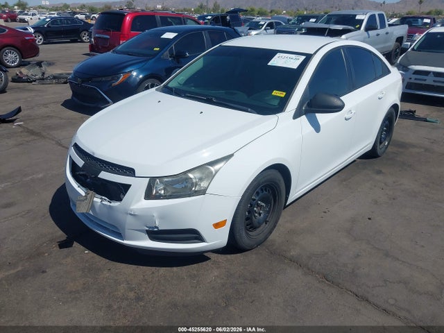 1G1PA5SG9E7205455 Chevrolet Cruze Ls Auto