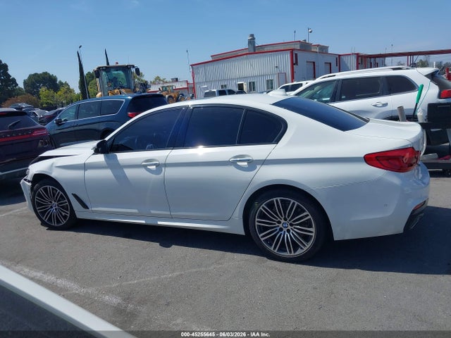 WBAJE5C5XJWA96583 BMW 540I