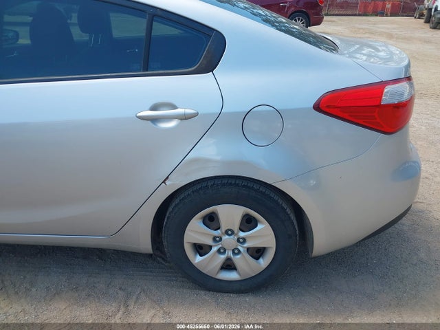 2016 Kia Forte Lx მანქანა იყიდება აუქციონზე, vin: KNAFK4A6XG5477401, აუქციონის ნომერი: 45255650