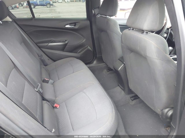 45255660 :رقم المزاد ، 1G1BC5SM7J7212330 vin ، 2018 Chevrolet Cruze Ls Auto مزاد بيع