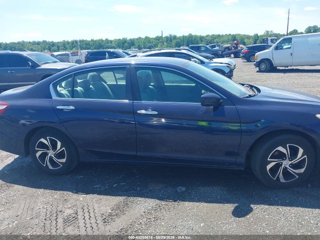 Продажа на аукционе авто 2017 Honda Accord Lx, vin: 1HGCR2F37HA089962, номер лота: 45255674