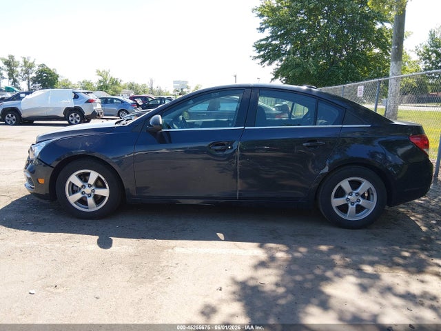 Продажа на аукционе авто 2015 Chevrolet Cruze 1lt Auto, vin: 1G1PC5SB8F7178927, номер лота: 45255675