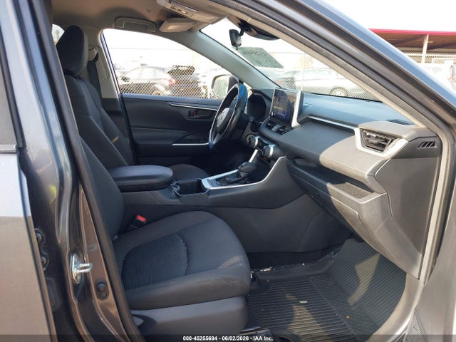 Toyota RAV4 LE 2023 JTMK1RFV2PD096438 Image 5