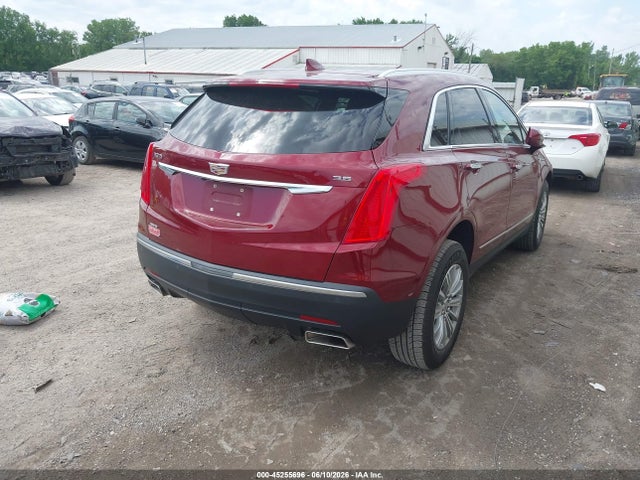 45255696 :رقم المزاد ، 1GYKNDRS6JZ184261 vin ، 2018 Cadillac Xt5 Luxury مزاد بيع