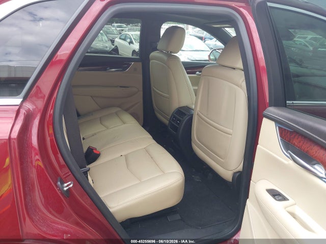 45255696 :رقم المزاد ، 1GYKNDRS6JZ184261 vin ، 2018 Cadillac Xt5 Luxury مزاد بيع