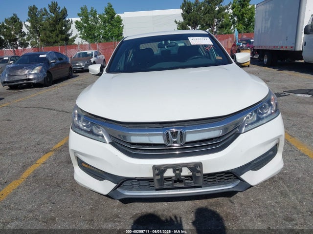 Продажа на аукционе авто 2017 Honda Accord Sport, vin: 1HGCR2F52HA208910, номер лота: 45255711