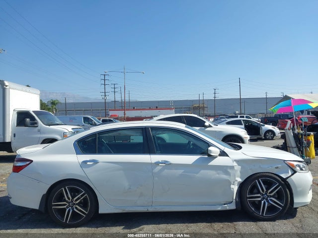 Продажа на аукционе авто 2017 Honda Accord Sport, vin: 1HGCR2F52HA208910, номер лота: 45255711