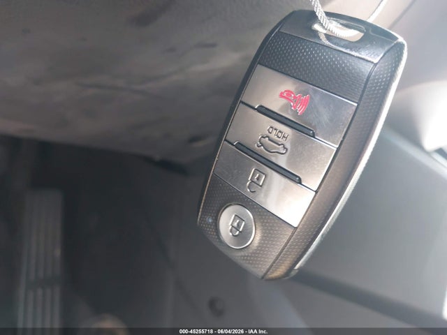 KIA FORTE S 2017 3KPFL4A7XHE022949 Image 11