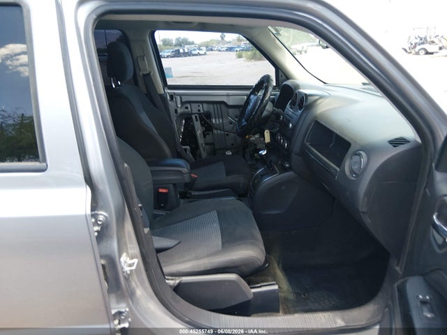 1C4NJPBB6HD170958 Jeep Patriot Sport Fwd