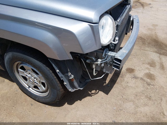 1C4NJPBB6HD170958 Jeep Patriot Sport Fwd