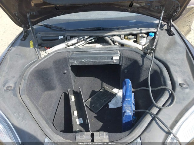 Продаж на аукціоні авто 2013 Tesla Model S, vin: 5YJSA1DG5DFP04978, номер лоту: 45255772
