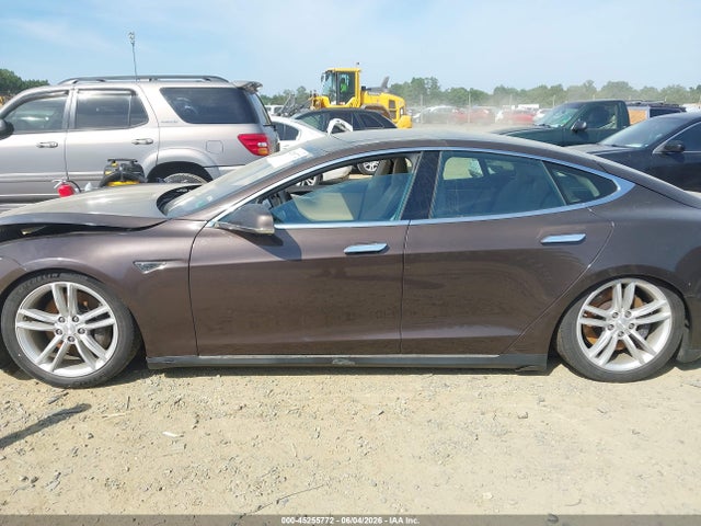 Продаж на аукціоні авто 2013 Tesla Model S, vin: 5YJSA1DG5DFP04978, номер лоту: 45255772