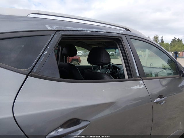 2015 Hyundai Tucson Se მანქანა იყიდება აუქციონზე, vin: KM8JU3AGXFU012241, აუქციონის ნომერი: 45255778