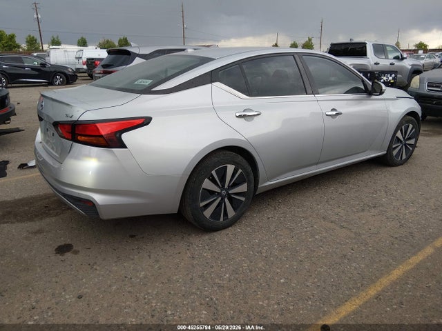 1N4BL4DV5NN380272 Nissan Altima Sv Fwd