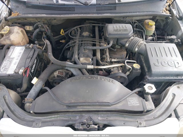 45255809 :رقم المزاد ، 1J8GX48S54C231822 vin ، 2004 Jeep Grand Cherokee Laredo مزاد بيع