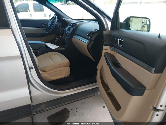 Ford Explorer 2017 1FM5K8B83HGC91870 Image 5