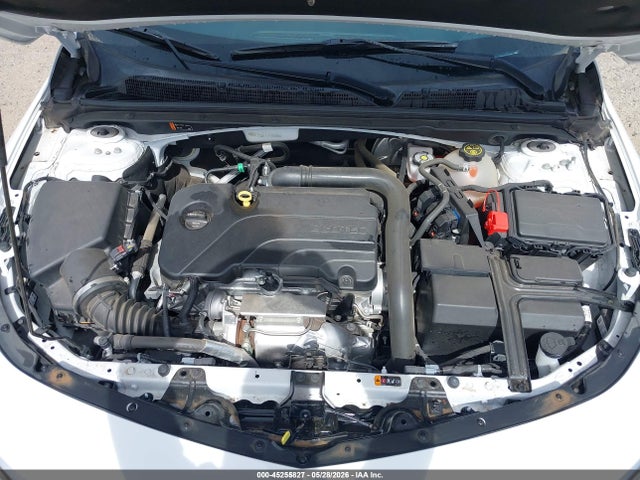 1G1ZC5ST7LF137305 Chevrolet Malibu Fwd 1fl