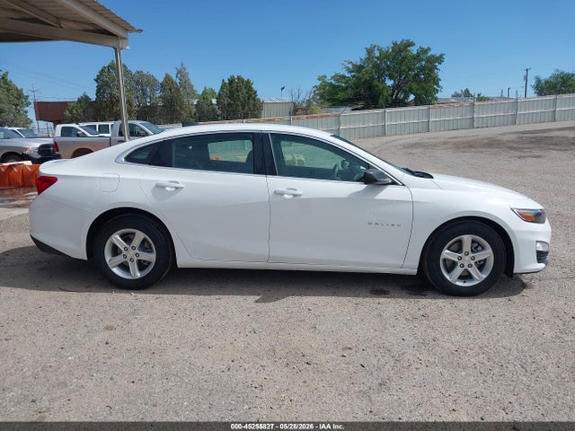 1G1ZC5ST7LF137305 Chevrolet Malibu Fwd 1fl