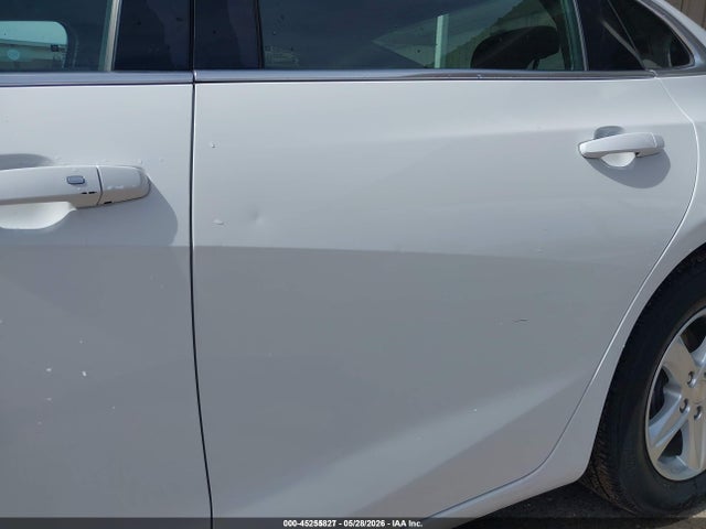 1G1ZC5ST7LF137305 Chevrolet Malibu Fwd 1fl