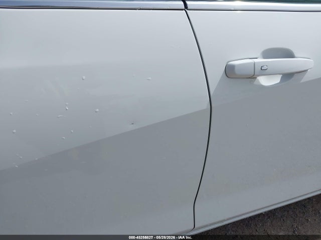 1G1ZC5ST7LF137305 Chevrolet Malibu Fwd 1fl