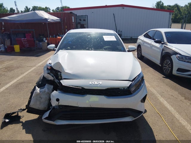 KIA FORTE LX 2023 3KPF24ADXPE684599 Image 11