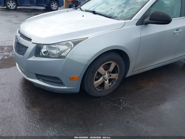 45255892 :رقم المزاد ، 1G1PC5SB2E7239073 vin ، 2014 Chevrolet Cruze 1lt Auto مزاد بيع