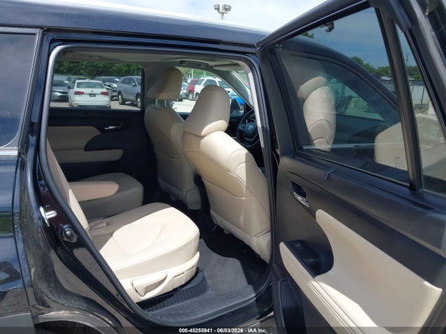 Продаж на аукціоні авто 2023 Toyota Highlander Hybrid Xle, vin: 5TDKBRCH1PS113312, номер лоту: 45255941