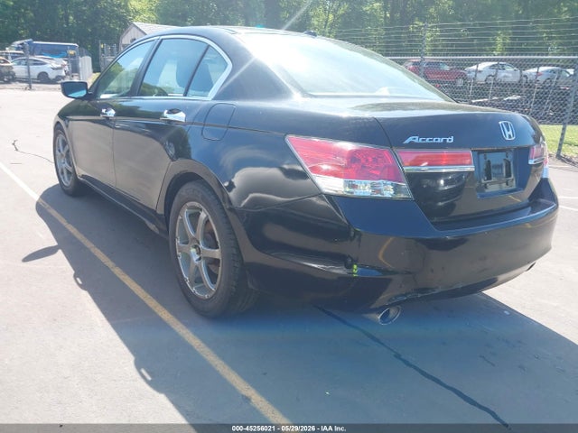 45256021 :رقم المزاد ، 1HGCP3F85CA015584 vin ، 2012 Honda Accord 3.5 Ex-l مزاد بيع