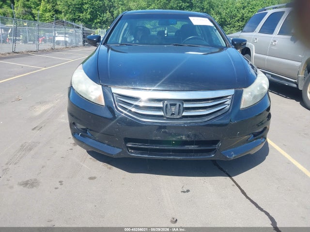 45256021 :رقم المزاد ، 1HGCP3F85CA015584 vin ، 2012 Honda Accord 3.5 Ex-l مزاد بيع