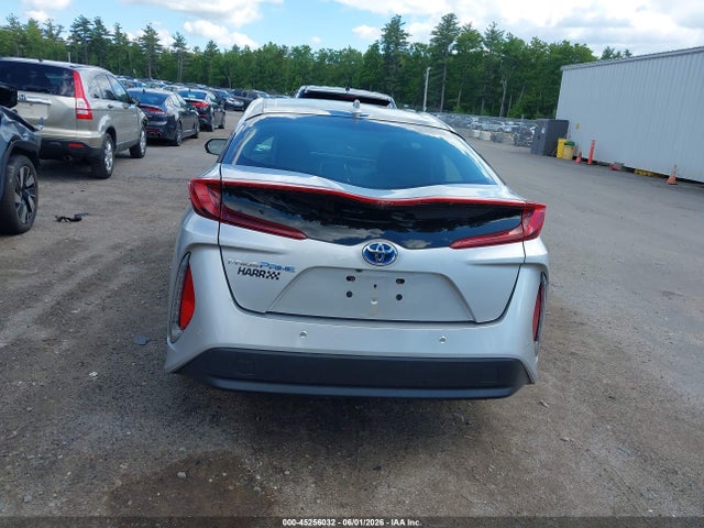 Toyota Prius Prime Advanced 2017 JTDKARFP3H3034748 Image 16