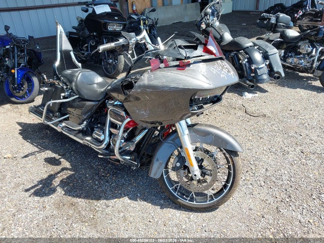 Harley-Davidson FLTRXS 2023 1HD1KTP18PB600826 Image 2