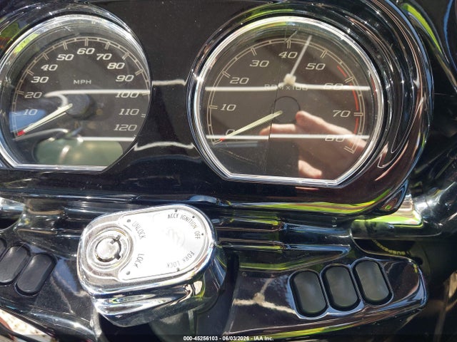 Harley-Davidson FLTRXS 2023 1HD1KTP18PB600826 Image 7