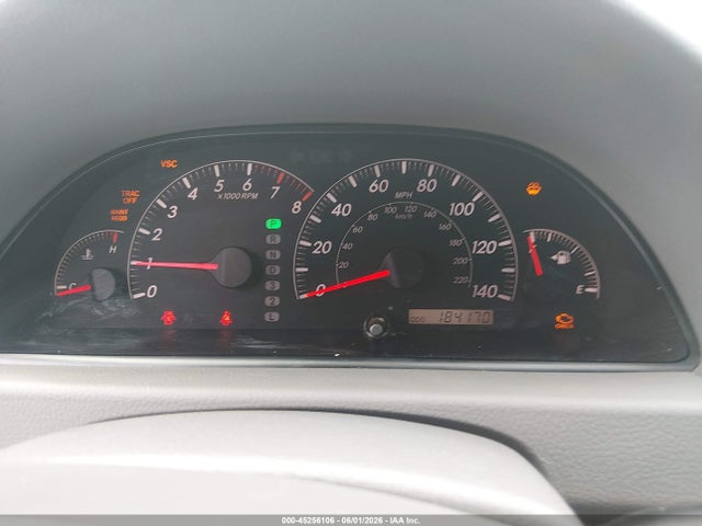 45256106 :رقم المزاد ، 4T1BF30K55U621076 vin ، 2005 Toyota Camry Xle V6 مزاد بيع