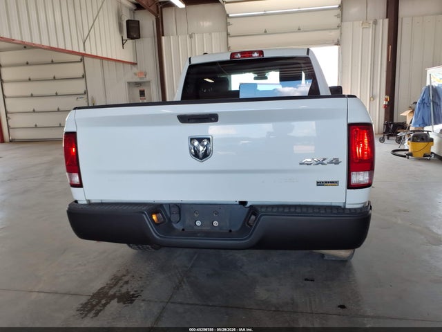 Продаж на аукціоні авто 2017 Ram 1500 Tradesman  4x4 6'4 Box, vin: 1C6RR7FGXHS544281, номер лоту: 45256133