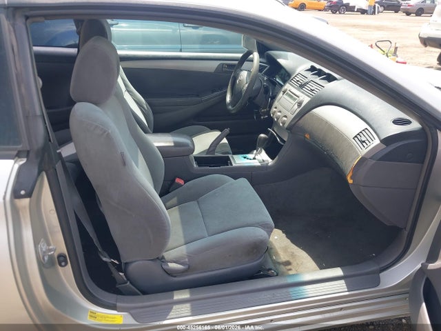 45256165 :رقم المزاد ، 4T1CE38P06U677483 vin ، 2006 Toyota Camry Solara Se مزاد بيع