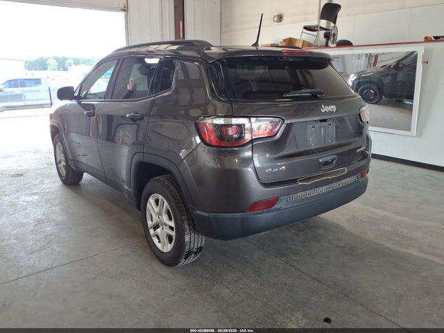 Jeep Compass Sport 4x4 2018 3C4NJDAB6JT359643 Image 3
