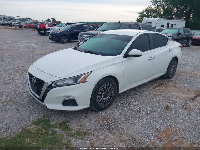 Nissan Altima 2.5 S 2019 1N4BL4BV8KC241585 Image 2