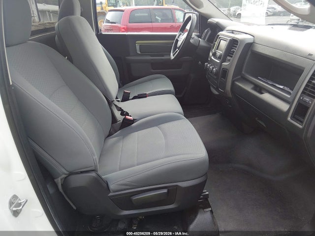 Auction sale of the 2017 Ram 1500 Tradesman  4x2 8' Box, vin: 3C6JR6DG6HG764874, lot number: 45256209