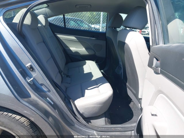 45256212 :رقم المزاد ، KMHD84LF9HU068881 vin ، 2017 Hyundai Elantra Se مزاد بيع