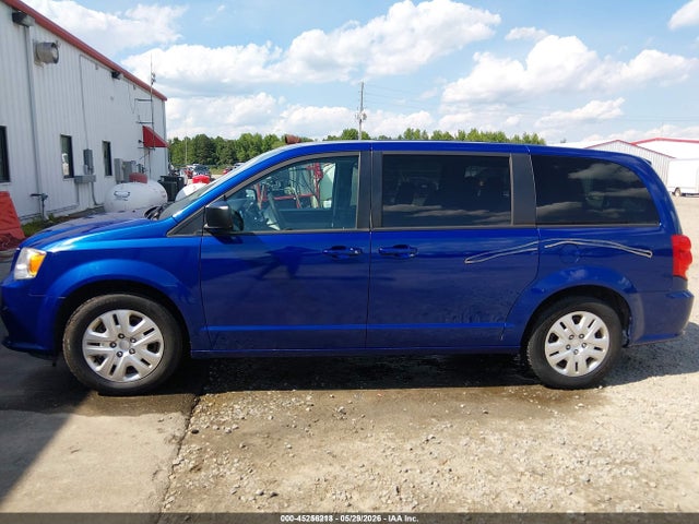 2C4RDGBG6JR318629 Dodge Grand Caravan Se