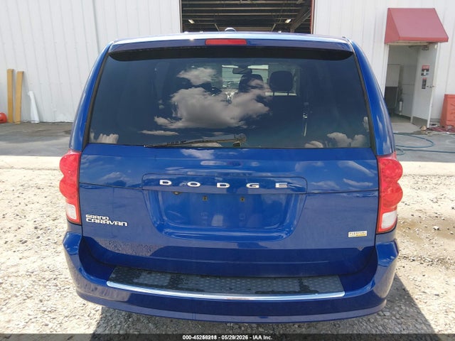 2C4RDGBG6JR318629 Dodge Grand Caravan Se