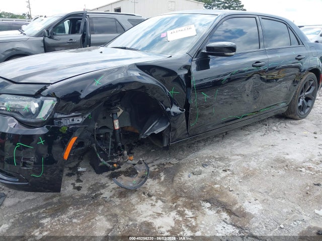 Продажа на аукционе авто 2022 Chrysler 300 S, vin: 2C3CCABG2NH158738, номер лота: 45256220