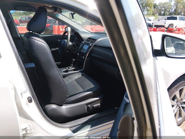 4T1BF1FK9HU350541 Toyota CAMRY XLE
