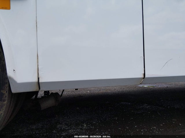 Продаж на аукціоні авто 2013 Freightliner Chassis M Line Shuttle Bus, vin: 4UZADEDTXDCBW8662, номер лоту: 45256310
