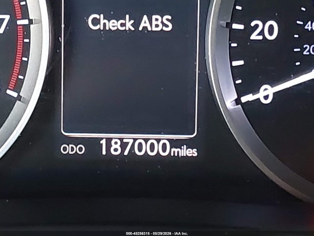45256315 :رقم المزاد ، JTHBF1D27F5069285 vin ، 2015 Lexus Is 250 مزاد بيع