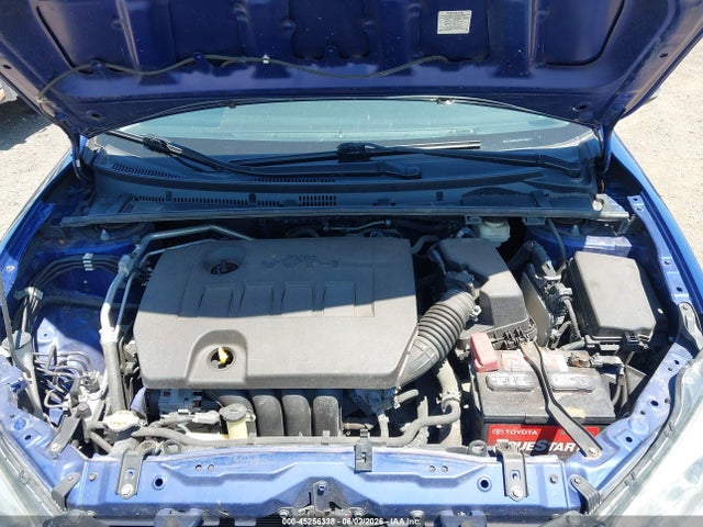 2015 Toyota Corolla S Plus მანქანა იყიდება აუქციონზე, vin: 2T1BURHE6FC347607, აუქციონის ნომერი: 45256338