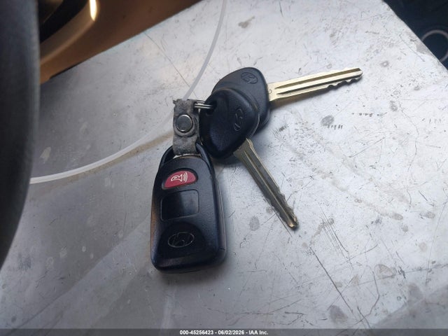 45256423 :رقم المزاد ، 5NPDH4AE6BH052850 vin ، 2011 Hyundai Elantra Gls مزاد بيع