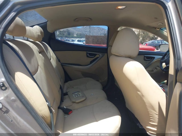 45256423 :رقم المزاد ، 5NPDH4AE6BH052850 vin ، 2011 Hyundai Elantra Gls مزاد بيع